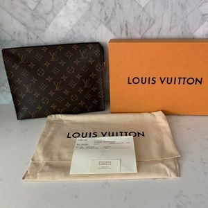 Louis Vuitton Toiletry Pouch 26